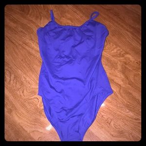 Girls sz 12/14 leo. Brand new condition/never worn